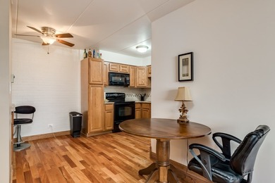 Wonderfully updated condo in the desirable Heritage House