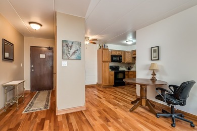 Wonderfully updated condo in the desirable Heritage House