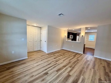 Enjoy Your Retirement and Carefree Living in this Desirable - photo 11