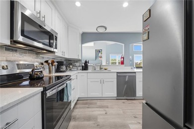 Rare grandfathered  opportunity offering exceptional versatility - photo 11