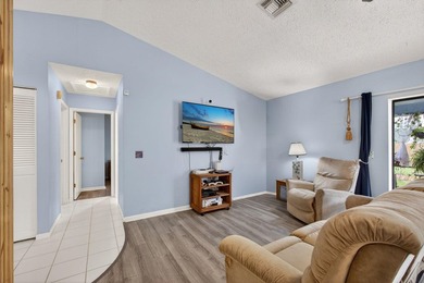 Welcome to this charming single-story residence in Port st Lucie - photo 12