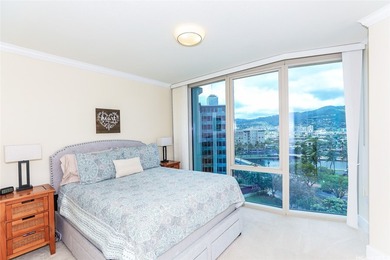 Beautiful unit with peaceful mountain and city views. Unit - photo 15