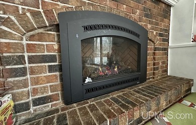 Nestled in one of Marquette's most desirable neighborhoods, this - photo 17