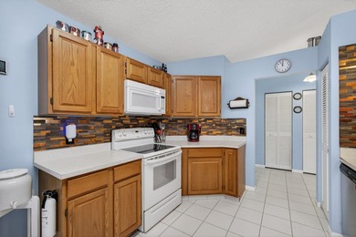 Welcome to this charming single-story residence in Port st Lucie - photo 23