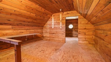 When you drive into this property you will feel like you have - photo 32