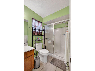 Welcome to this charming single-story residence in Port st Lucie - photo 33