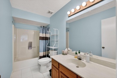 Welcome to this charming single-story residence in Port st Lucie - photo 34