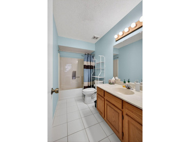 Welcome to this charming single-story residence in Port st Lucie - photo 35