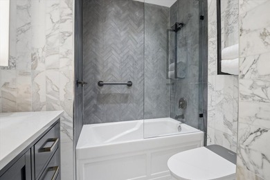Perfectly positioned in prestigious Las Olas Isles, this - photo 20