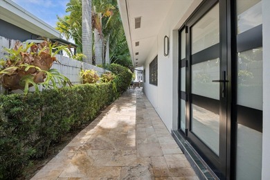 Perfectly positioned in prestigious Las Olas Isles, this - photo 33