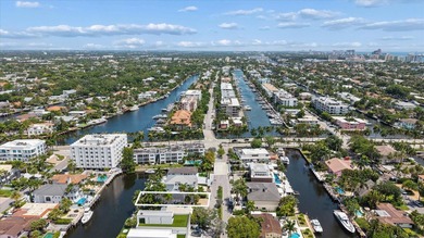 Perfectly positioned in prestigious Las Olas Isles, this - photo 38