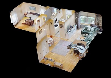 Luxury European renovated apartment- all redone inside from top