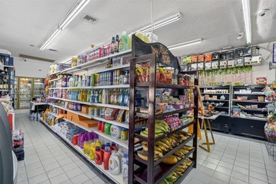 Excellent investment opportunity in an established business with - photo 1