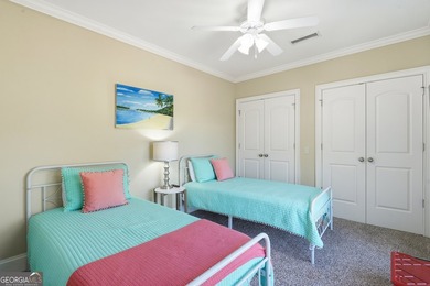 Welcome to 114 Riverfront Circle-an exceptional, fully furnished - photo 28