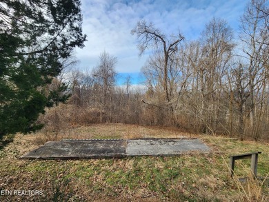 Unrestricted 1.35 Acre Lot - City Convenience with a Country - photo 28