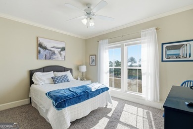 Welcome to 114 Riverfront Circle-an exceptional, fully furnished - photo 29