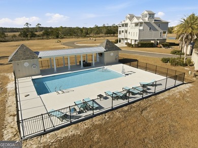 Welcome to 114 Riverfront Circle-an exceptional, fully furnished - photo 36