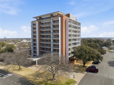 Lake Waco Condo For Sale in Waco Texas