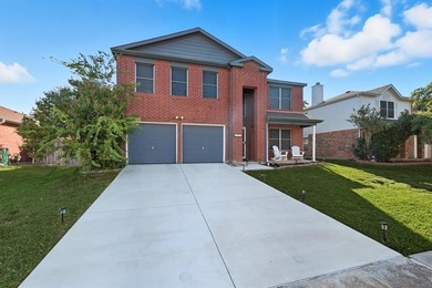 Lake Lewisville Home For Sale in Little Elm Texas