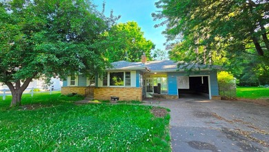 Opportunity knocks at this solid Pine City home situated on a - photo 28