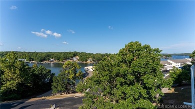 UPDATED & MOVE-IN READY! Live the Lake Life You've Always - photo 30