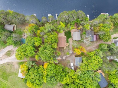 Newer construction, stunning lake views, and the peaceful - photo 31