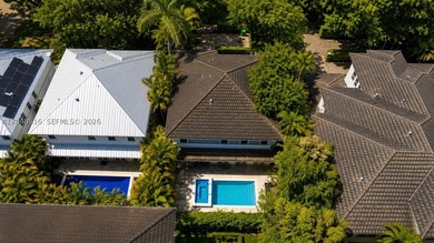 Welcome to this exceptional two-story home featuring 4 spacious - photo 43