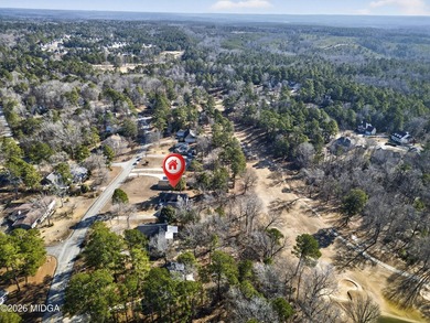 Beautiful all-brick home on the 2nd fairway! This 3-bedroom - photo 5
