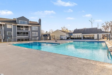 Stop looking and start packing! This charming 2-bedroom