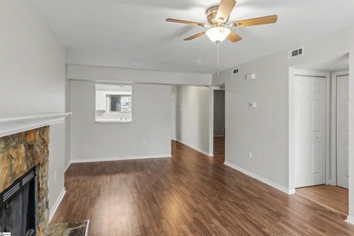 Stop looking and start packing! This charming 2-bedroom