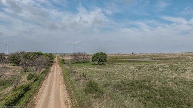 Experience the beauty and functionality of this 39.93-acre - photo 23