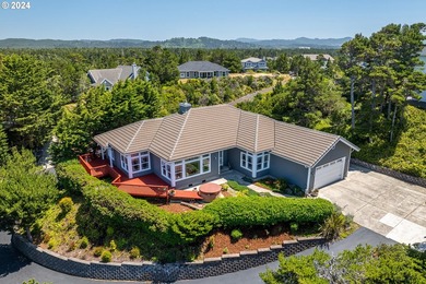 Wake up to sweeping views of the Pacific Ocean, Siuslaw River - photo 2