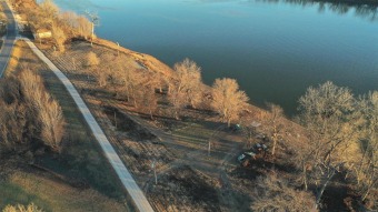 Illinois River - Calhoun County Lot For Sale in Kampsville Illinois