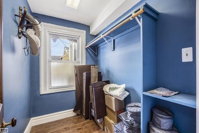 OPEN HOUSE THIS SATURDAY FROM 12-3PM Village zoning allows for - photo 22