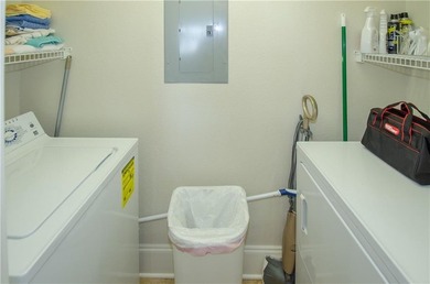 Welcome to Harbor Pointe Condos in StillWaters on beautiful Lake - photo 33