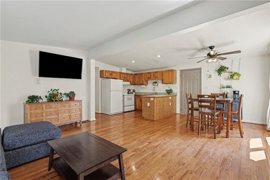 Deal Died, still available! Absolutely adorable and move-in - photo 5