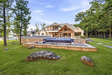 A rare opportunity to own one of the largest waterfront estates - photo 37