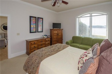 Welcome to Harbor Pointe Condos in StillWaters on beautiful Lake - photo 38