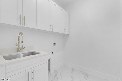 Experience modern living in this stunning 3-bedroom, 2-bath - photo 14