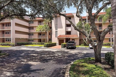 Come live a life of luxury at Sabal Palms, this fully updated - photo 16