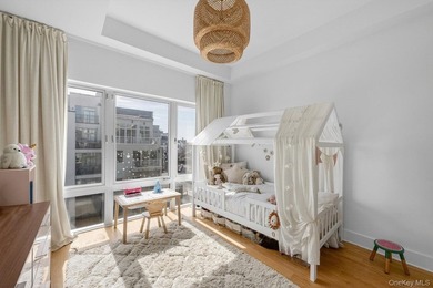 **Full-Floor Penthouse with Two Private Outdoor Spaces and - photo 9