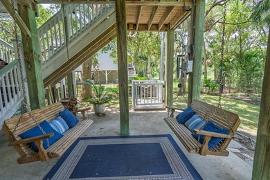Welcome to your Edisto Island escape! Majestic live oaks and - photo 37