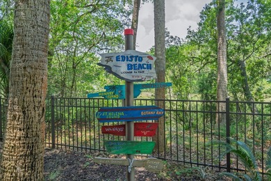 Welcome to your Edisto Island escape! Majestic live oaks and - photo 43