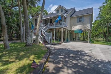 Welcome to your Edisto Island escape! Majestic live oaks and - photo 49