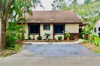 Lake Home For Sale in Pembroke Pines, Florida