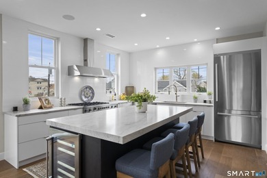 Welcome to one of Old Saybrook's most compelling brand-new - photo 10