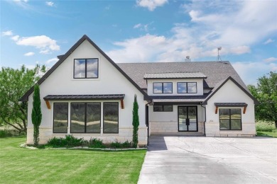 Lake Brownwood Home For Sale in Brownwood Texas