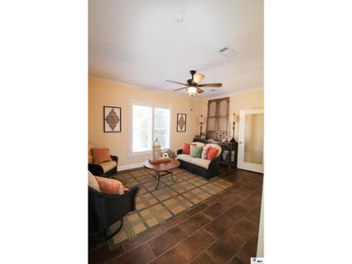 Discover exceptional space and amenities in this impressive - photo 22