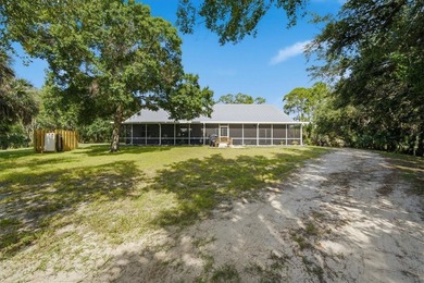Rare 4-acre fully fenced private estate offering unmatched - photo 31