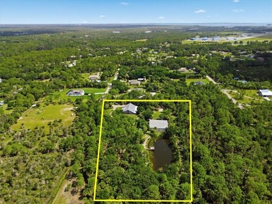 Rare 4-acre fully fenced private estate offering unmatched - photo 33